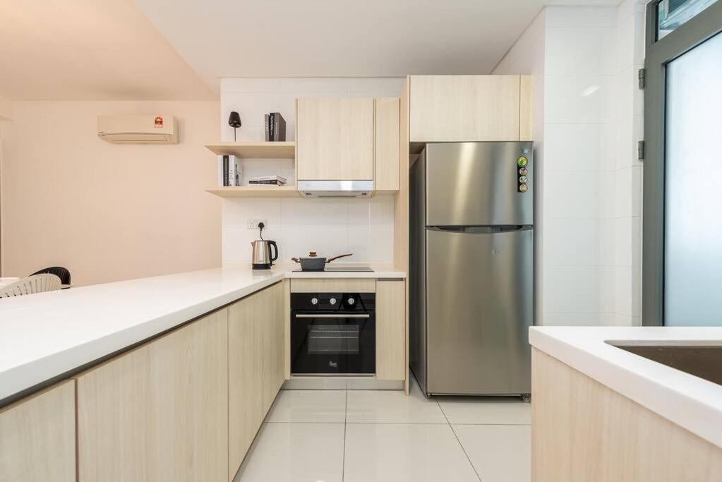 Vivo Residensi 3br Dark Grey Aesthetic House, Mid Valley, Kl Pangsapuri Kuala Lumpur